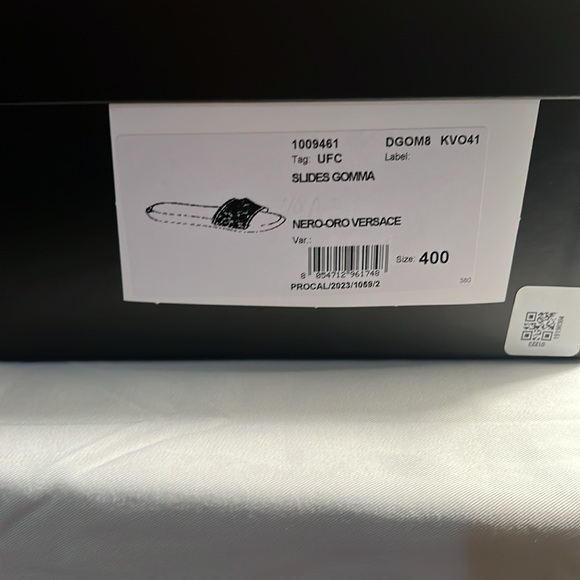 🔥 💯 NWT Authentic Versace Palazzo Slides - Picture 9 of 10
